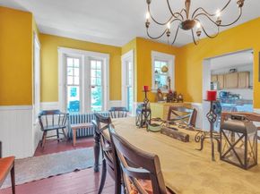 176 Merriam Ave, Leominster MA 01453