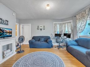 176 Merriam Ave, Leominster MA 01453