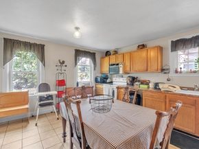 176 Merriam Ave, Leominster MA 01453
