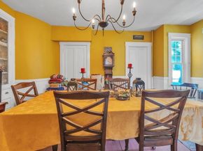 176 Merriam Ave, Leominster MA 01453