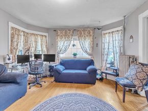 176 Merriam Ave, Leominster MA 01453