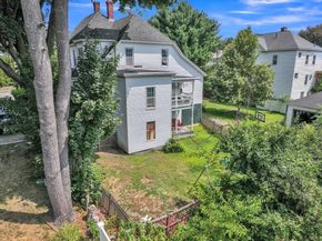176 Merriam Ave, Leominster MA 01453