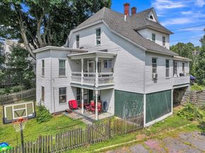176 Merriam Ave, Leominster MA 01453