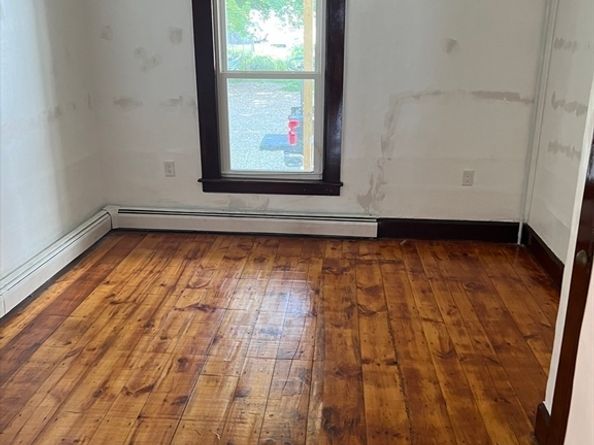 90 Linden St., Winchendon MA 01475