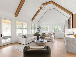 33 Royalston Road, Wellesley MA 02481