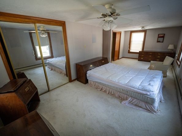 125 Birch Island Rd, Webster MA 01570