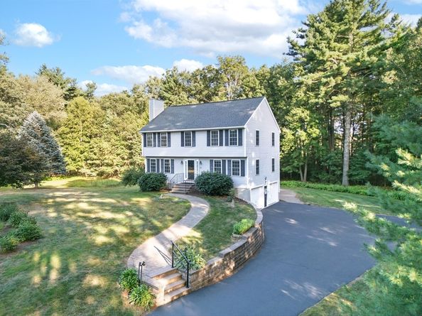 30 Arthur St, Holliston MA 01746