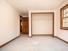 12 Tattan Farm Rd, Worcester MA 01605