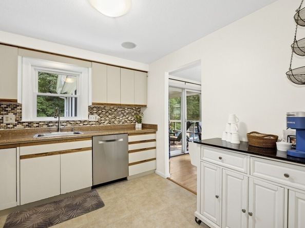 24 Juniper Brook Road, Northborough MA 01532