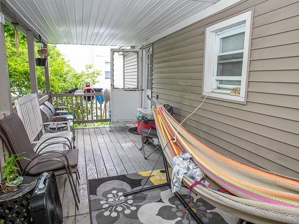 22 Prescott St, Leominster MA 01453