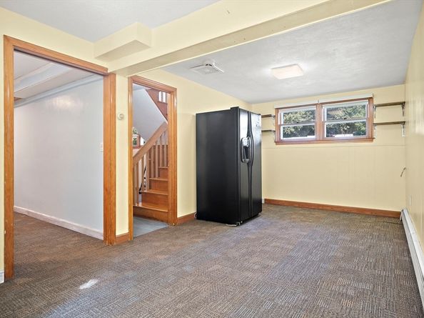 2 Florence Cir, Stoneham MA 02180