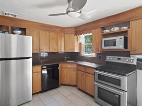 2 Florence Cir, Stoneham MA 02180