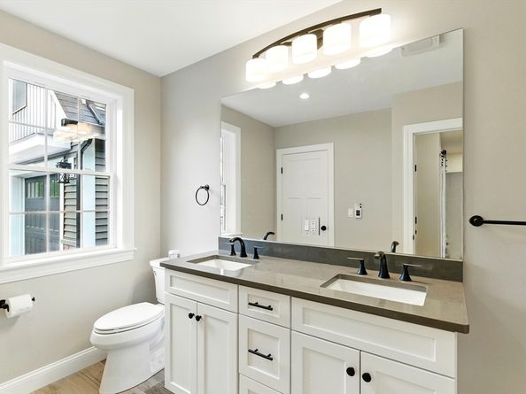 267 S. Main Street, Hopedale MA 01747