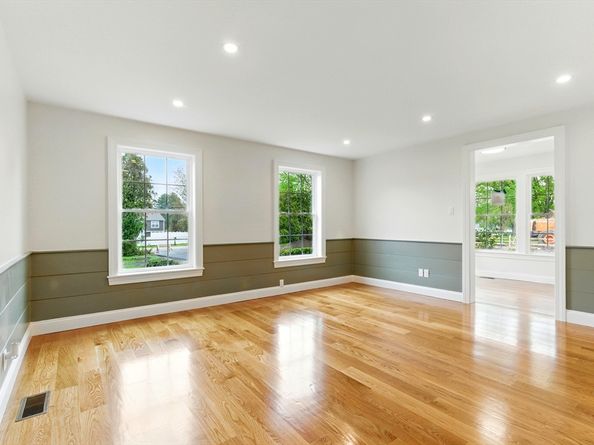 267 S. Main Street, Hopedale MA 01747