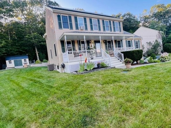44 Camile Rd, Webster MA 01570