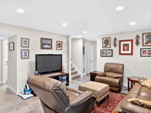 30 Dillingham Way 30, Plymouth MA 02360