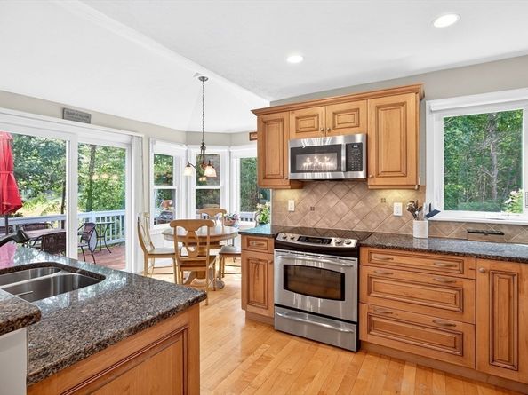 30 Dillingham Way 30, Plymouth MA 02360