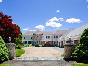 76 Paine Ave, Beverly MA 01915