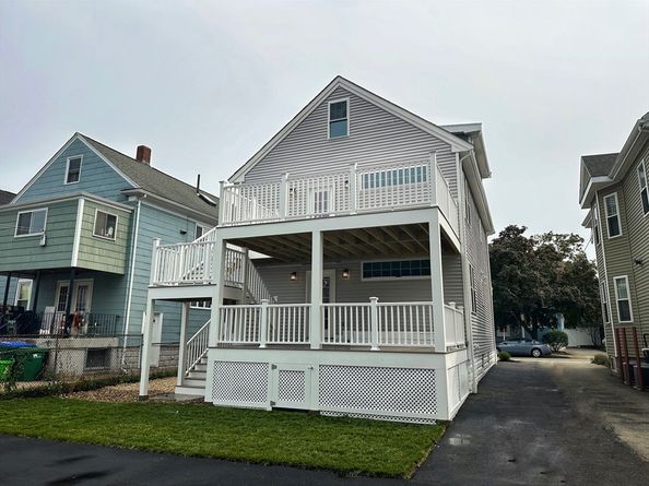 10 Lewis St, Medford MA 02155