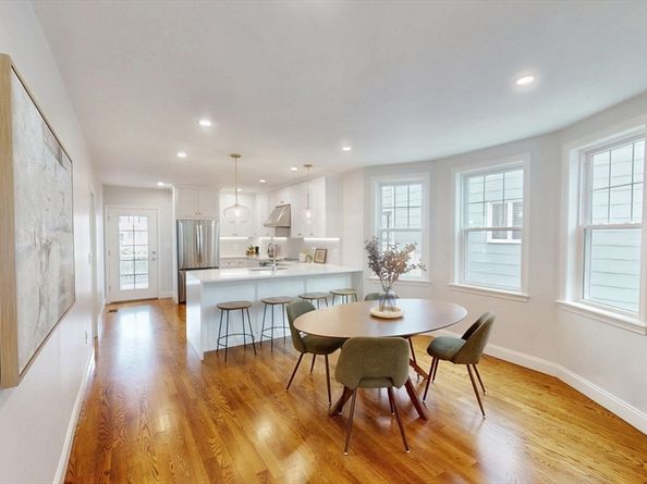 10 Lewis St, Medford MA 02155