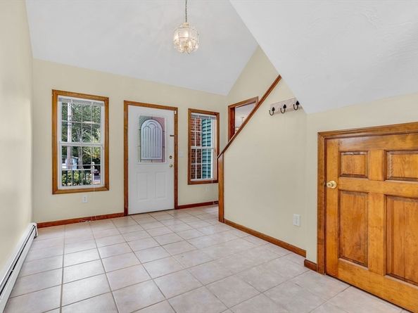 474 Townsend St, Fitchburg MA 01420