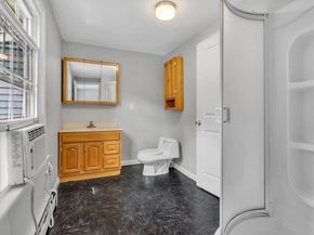 474 Townsend St, Fitchburg MA 01420