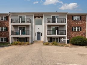 9 Chapel Hill Drive 2, Plymouth MA 02360