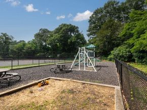 9 Chapel Hill Drive 2, Plymouth MA 02360