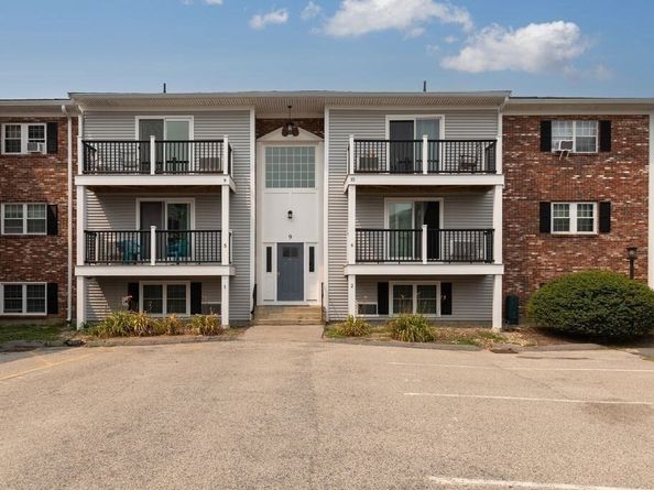 9 Chapel Hill Drive 2, Plymouth MA 02360