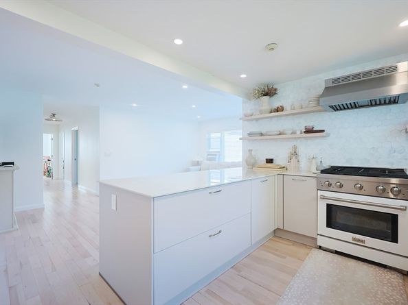 59 Monadnock St 1, Boston MA 02125