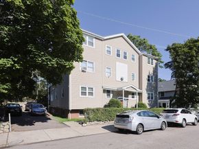 59 Monadnock St 1, Boston MA 02125