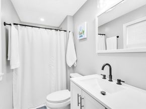 306 Berlin, Marlborough MA 01752