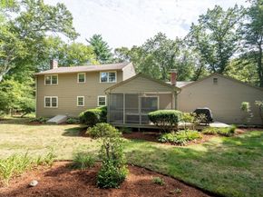 29 Kendall Rd, Sudbury MA 01776