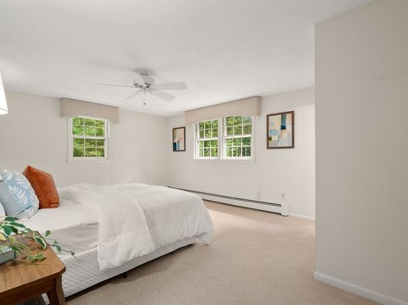 29 Kendall Rd, Sudbury MA 01776