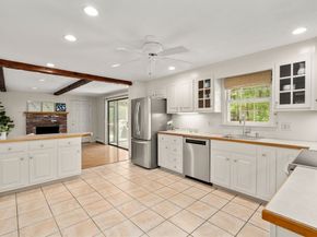 29 Kendall Rd, Sudbury MA 01776