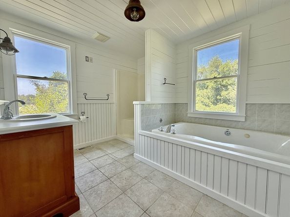 101 Quincy Street, Holbrook MA 02343