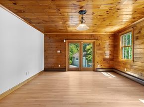 220 Mattapoisett Rd, Rochester MA 02770