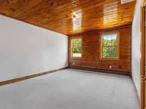 220 Mattapoisett Rd, Rochester MA 02770