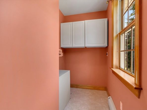 220 Mattapoisett Rd, Rochester MA 02770