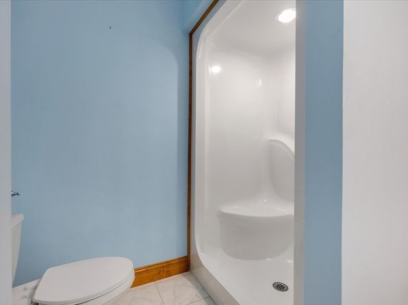 220 Mattapoisett Rd, Rochester MA 02770