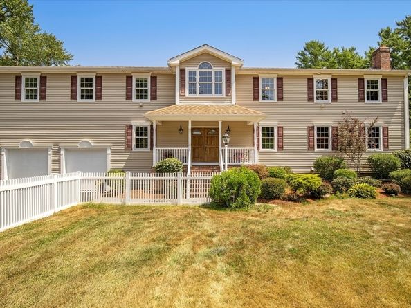 220 Mattapoisett Rd, Rochester MA 02770