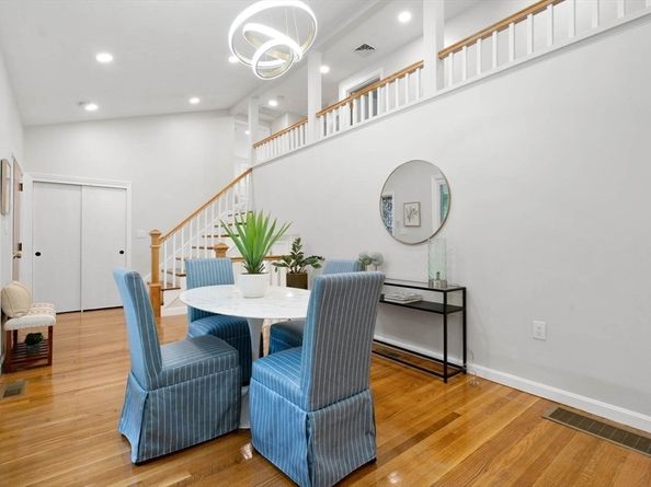 7 Thornberry Road, Winchester MA 01890