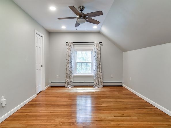 29 Jodie Road, Framingham MA 01702