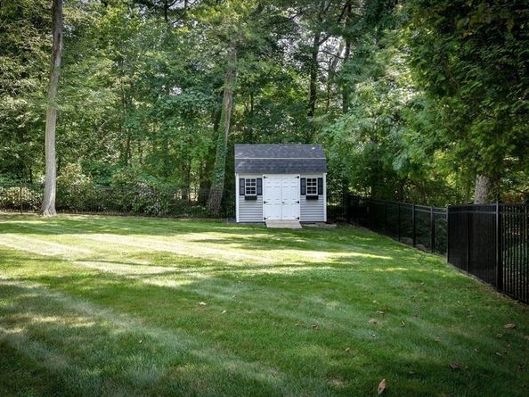 29 Jodie Road, Framingham MA 01702