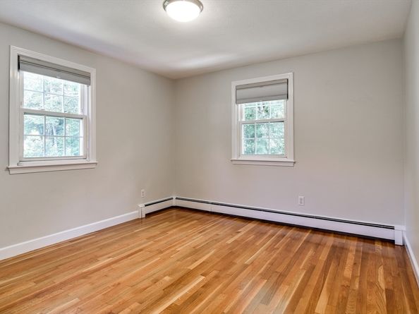 29 Jodie Road, Framingham MA 01702