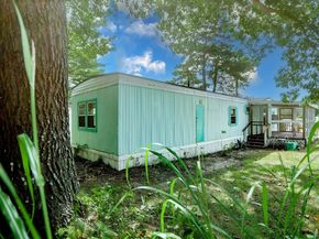 24 Kimberly Ct, Wareham MA 02571