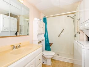 24 Kimberly Ct, Wareham MA 02571