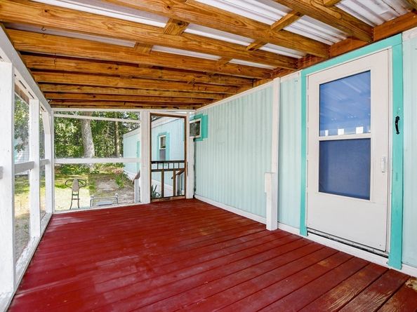 24 Kimberly Ct, Wareham MA 02571