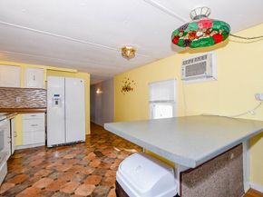 24 Kimberly Ct, Wareham MA 02571