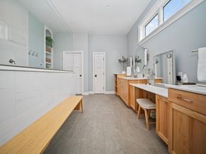 17 Chestnut Lane, Littleton MA 01460